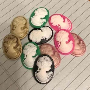 12 piece resin cameos for crafts