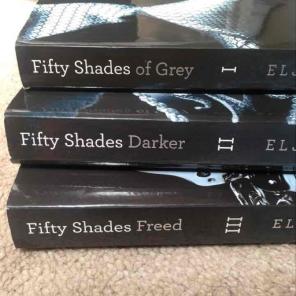 FITFY SHADES OF GREY, DARKER & FREED