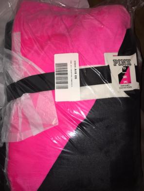 Vs PINK Sherpa Blanket