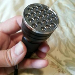 UV flashlight