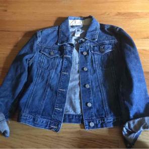 GAP women's jean jacket