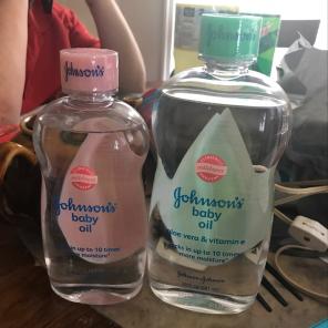 Johnsons Baby Oil
