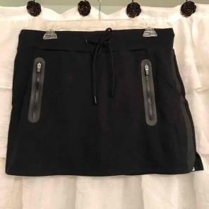 Cute Black Fabletics Skirt.