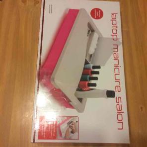 Portable Cushioned Manicure Salon