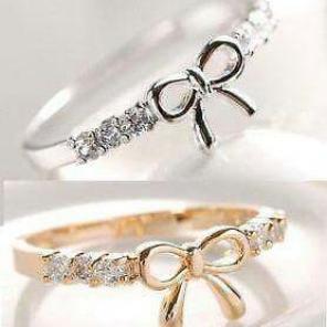 2 Crystal Bow Ring Size 8