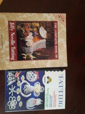 Lot 2 tatting books , Jiffy and Tatsy