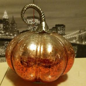 GLASS PUMPKIN
