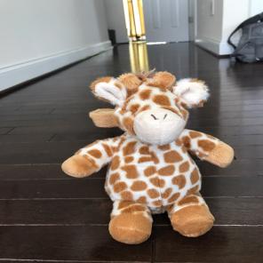 Cloud B Giraffe On The Go Sound Machine