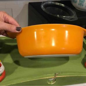 Vintage Pyrex Daisy 043 Dish only