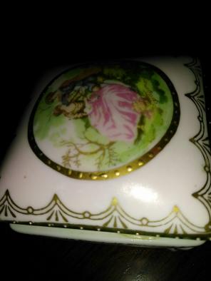Occupied Japan pink trinket Box