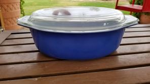 Pyrex GORGEOUS Blue Oval Casserole