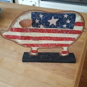 Fourth of July pig