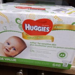 HUGE BUNDLE OF BABY WIPES