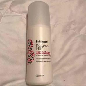 Briogeo roscaro milk leave in