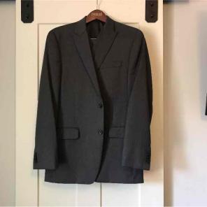 Alfani slim full suit & vest gray 40R 32