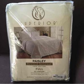 Paisley Matelassé Bedspread