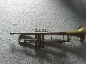 Como Italy Trumpet