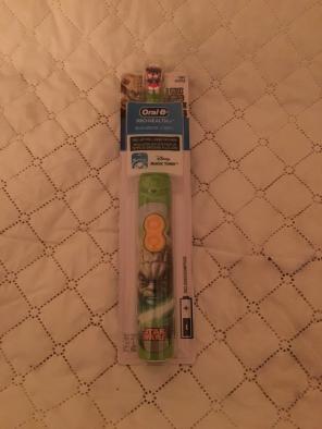 Star Wars Electric Toothbrush New