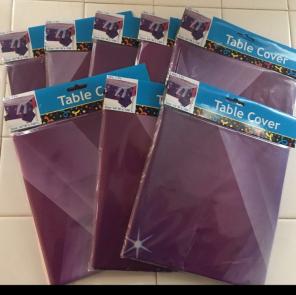 8 TABLE COVERS PUPPETS