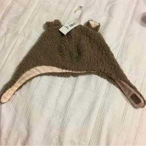Baby bear hat