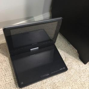 Sony DVD Player With Charger