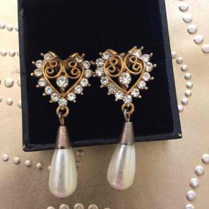 Pearl Teardrop And Rhinestone Earrings
