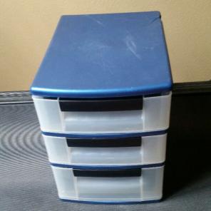 Storage sheleves