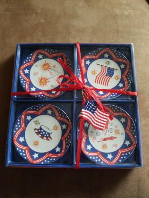 4th of July set of 4 plates