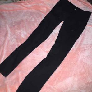 Black Skinny Jeans