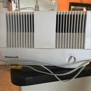 Honeywell Small Air Purifier
