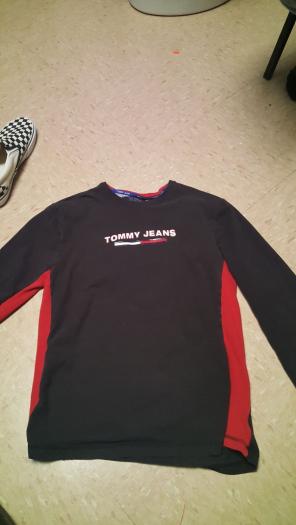 Hilfiger long sleeve shirt kids L /Men M
