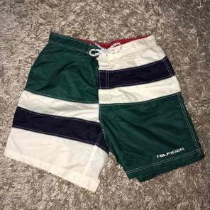 Vintage Tommy Hilfiger Boardshorts large