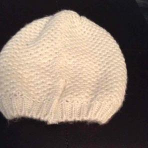 H&M white sparky slouch beanie sz 6m $12