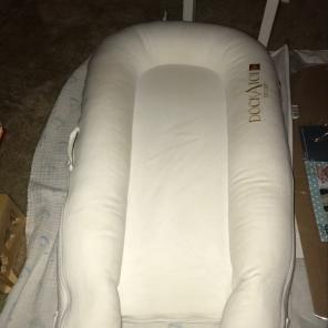 Dockatot Deluxe White