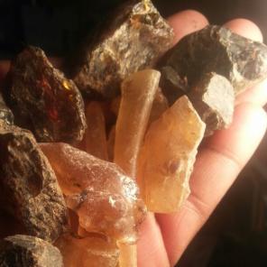 2 pieces of light or dark Amber