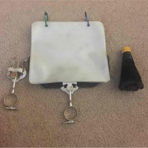 Clarinet flip folder and stand