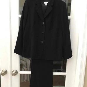 Maternity Business Suit-Black (Sz L)