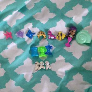 Lot of 14 random toys
