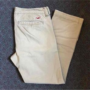 Hollister Men Khakis Pants