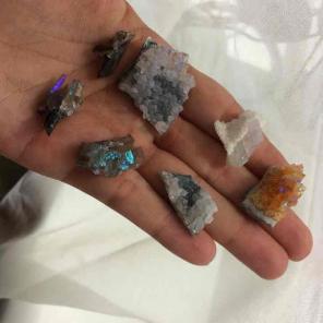 Lot of aura clusters