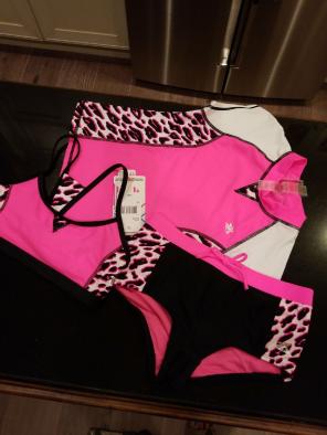Girls size 10 3 pc bathing suit nwt