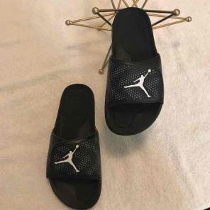 Nike Jordan slides