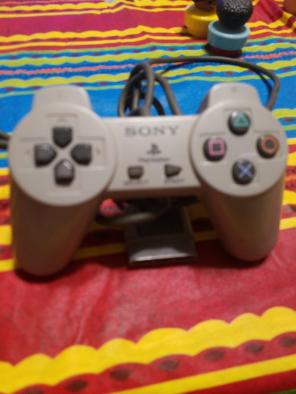 PlayStation 1 controller