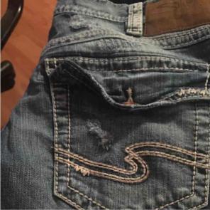 New silver jeans size 34/32