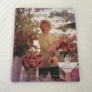 Martha Stewart Arranging Flowers Book