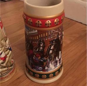 4 collectible Budweiser mugs