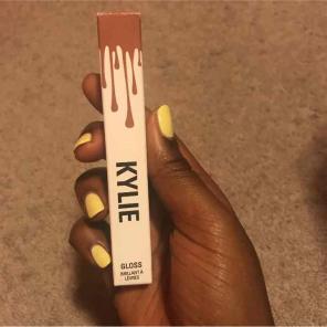 Kylie Jenner Lip Gloss "Like"