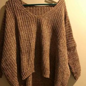 tan chunky oversized sweater