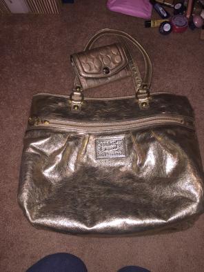 Gold Coach Poppy Large Purse & Wallet!