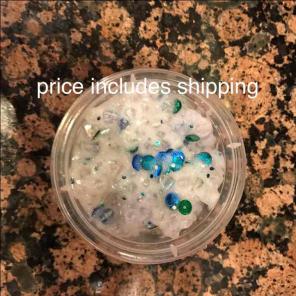 Fishbowl with glitter and sequence slime